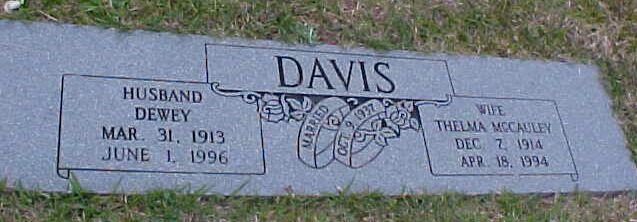 Dewey and Thelma McCauley Davis Gravestone